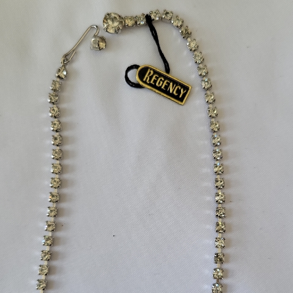 Regency Vintage Crystal Rhinestone Necklace - Picture 4 of 9